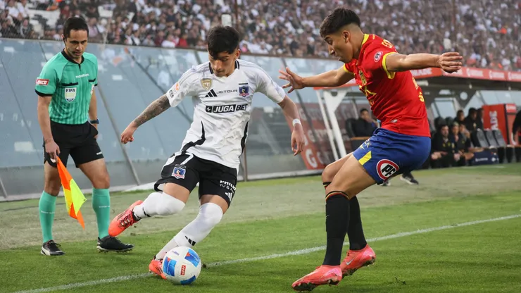 En Colo Colo explican por qué cuesta tanto sacar juveniles que brillen en el primer equipo.