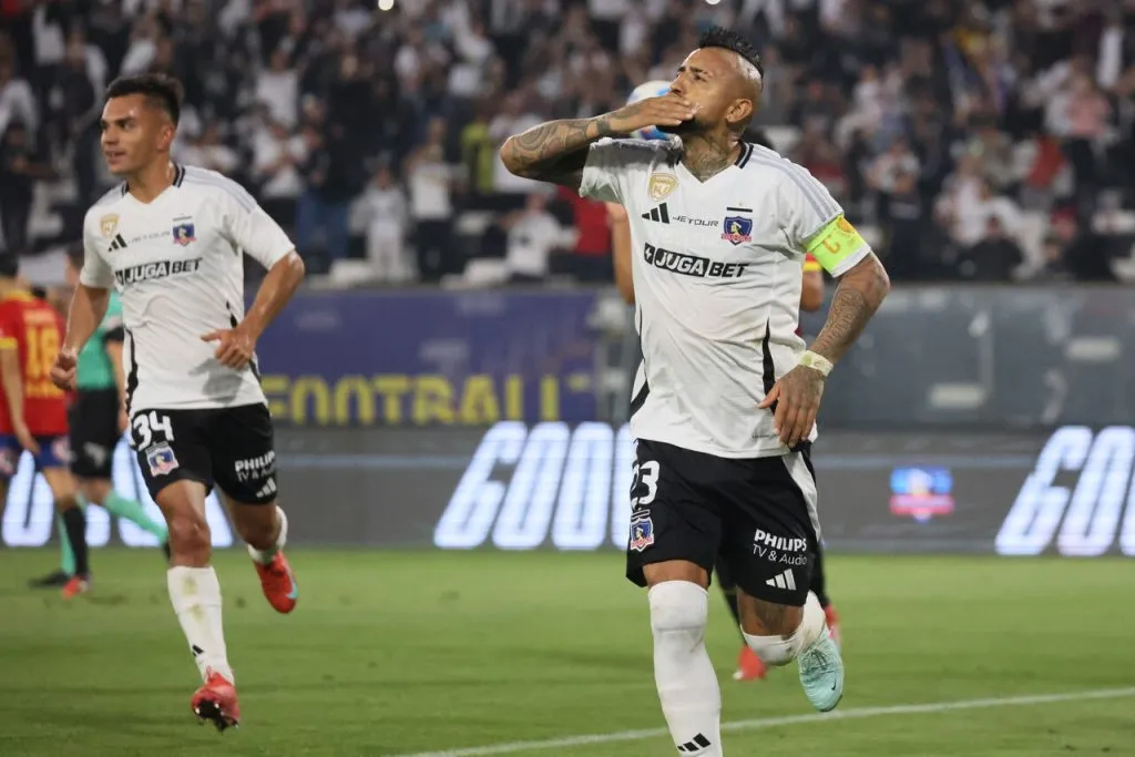 Arturo Vidal entrena tanto en Colo Colo como en la Selección Chilena.  Imagen: Dragomir Yankovic/Photosport
