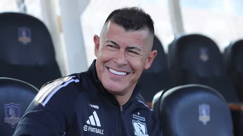 Jorge Almirón respira aliviado en Colo Colo vs La Calera.