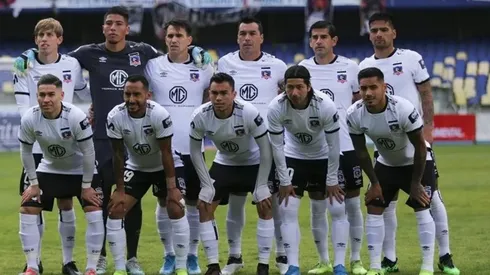 Iván Rossi jugando ante Puerto Montt con la camiseta de Colo Colo.