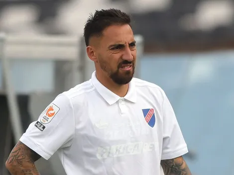 Javier Correa se mosquea por pregunta sobre polémica de Almirón en Colo Colo