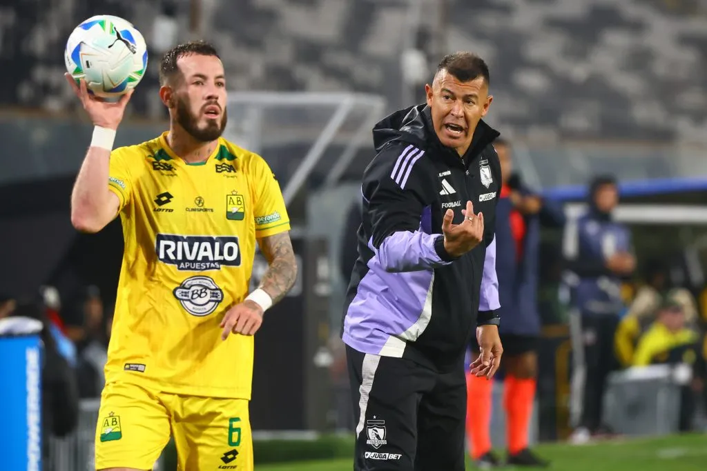 El DT argentino en el partido con Atlético Bucaramanga. (Foto: Photosport)