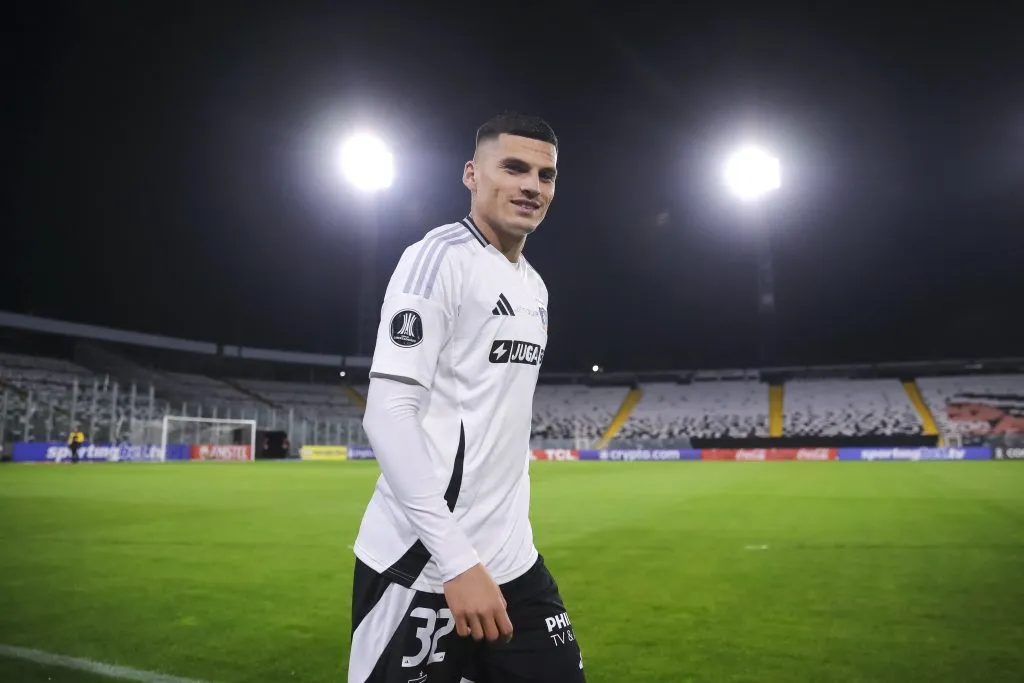 Cepeda podría estar viviendo sus últimos días en Colo Colo. Imagen: Pepe Alvujar/Photosport