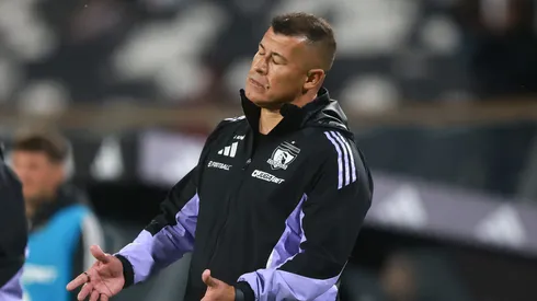 Jorge Almirón fue suspendido por una fecha en Colo Colo.