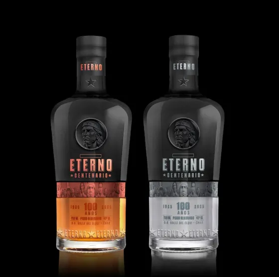 Las nuevas ediciones del Pisco Eterno de Colo Colo. 