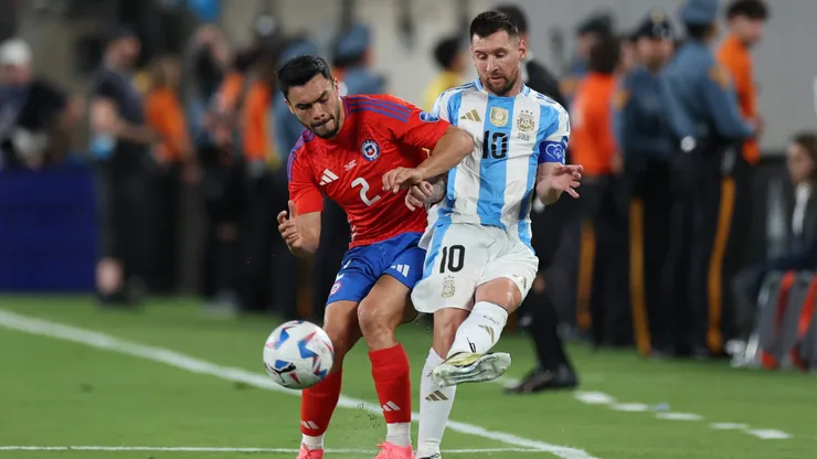 ¿Cuándo y dónde ver el partido de Chile vs Argentina por la fecha 15 de las Eliminatorias?