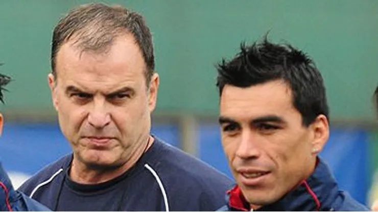 Marcelo Bielsa tuvo una conversación con Paredes que le cambió la carrera al ex delantero.