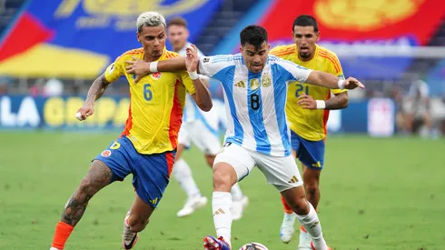 ¿A qué hora juegan hoy Argentina vs Colombia y qué canal transmite?