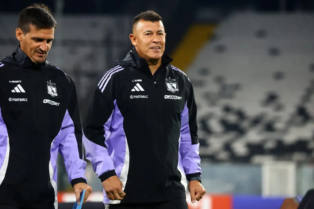 Jorge Almirón no estará en el banco de Colo Colo por estar suspendido