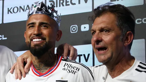 Arturo Vidal y Aníbal Mosa en la presentación del King.