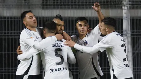 Colo Colo enfrenta a Deportes Iquique con varias bajas.