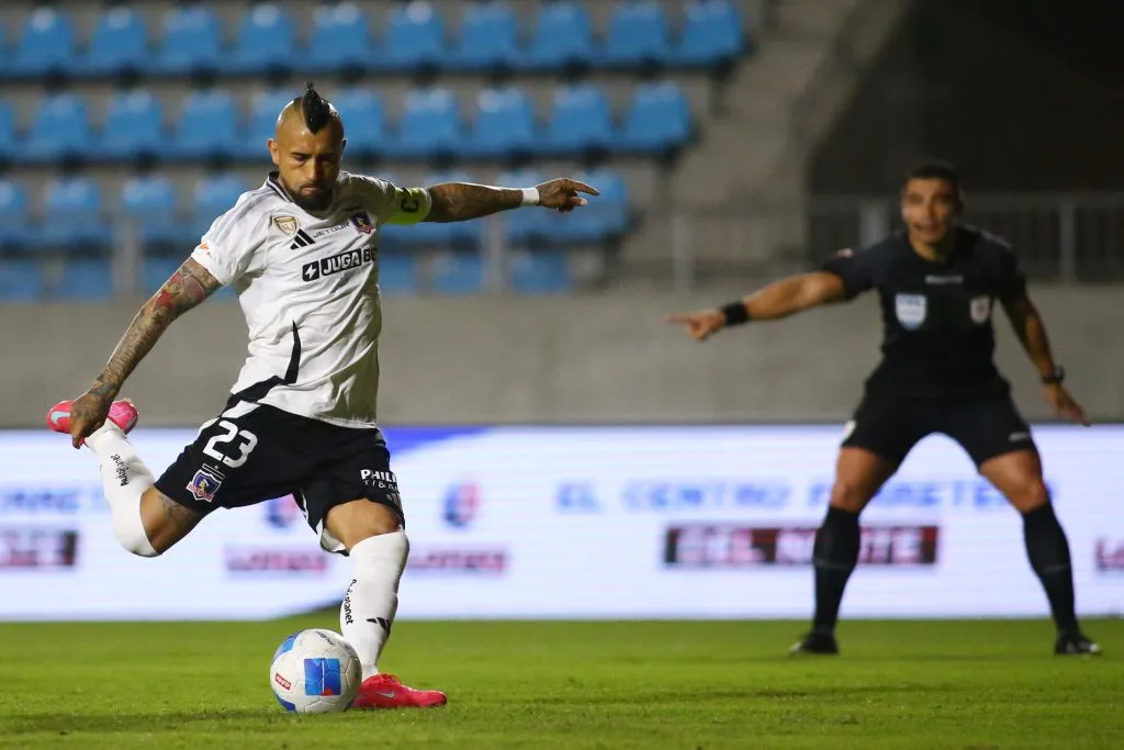 Arturo Vidal tuvo una jornada para el olvido ante Deportes Iquique. Imagen: Alex Diaz/Photosport