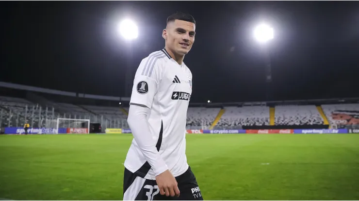 Lucas Cepeda puede estar viviendo sus últimos días en Colo Colo. | Imagen: Photosport.