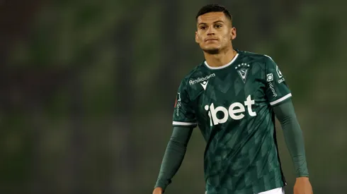 Santiago Wanderers reclama por montos adeudados por Lucas Cepeda.