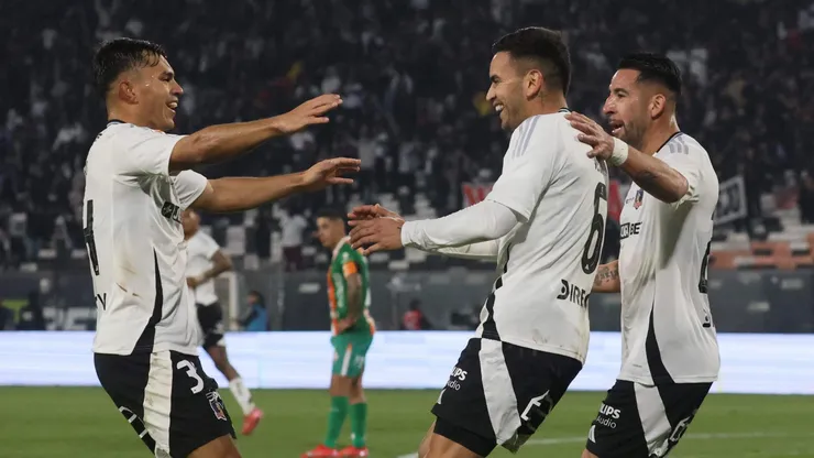 Colo Colo se va en ventaja al entretiempo.