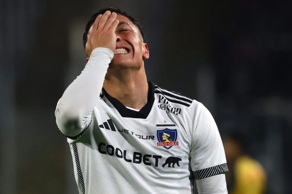 La dirigencia de Blanco y Negro rechazó dos préstamos por Cristián Zavala. Foto: Photosport.