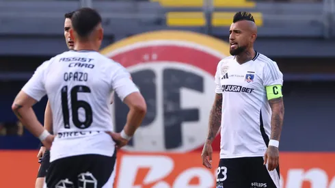 Sigue cediendo terreno: Colo Colo paga caro sus errores y sufre dura derrota.