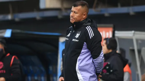 Almirón explica de manera llamativa la titularidad de Bolados