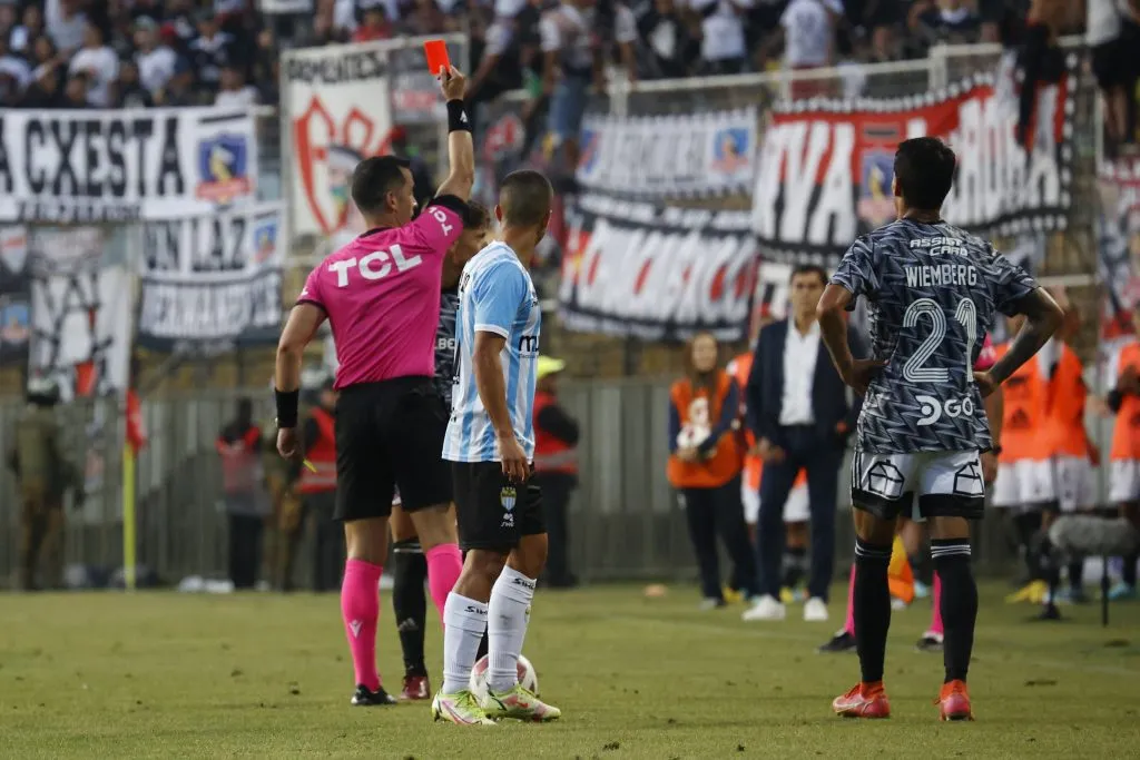 Fernando Véjar tiene su propio historial con Leonardo Gil y Gustavo Quinteros | Foto: Photosport