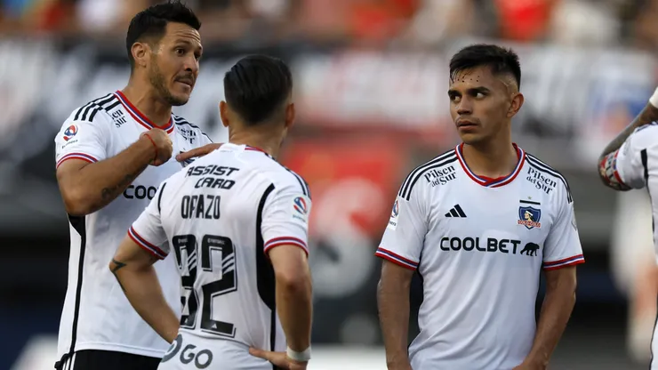 Ramiro González con la camiseta de Colo Colo