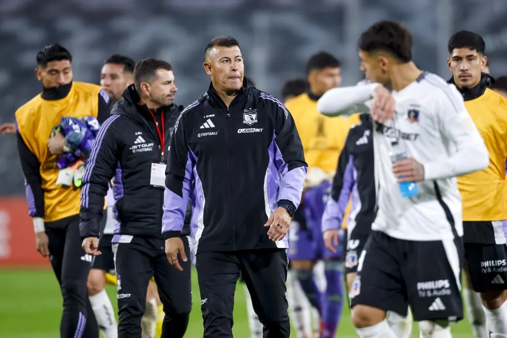 Jorge Almirón y sus jugadores se tomaron una semana de vacaciones | Foto: Photosport