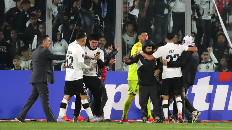 En Colo Colo lanzan fuerte advertencia a los involucrados en los incidentes ante Fortaleza.