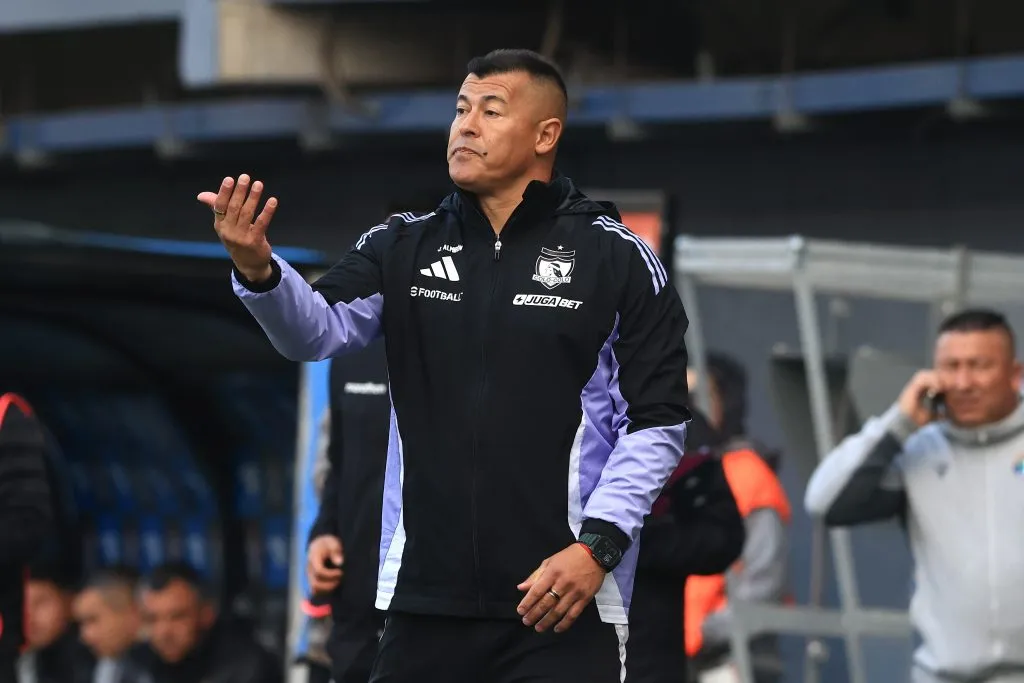 Jorge Almirón elogió a Daniel Garnero, nuevo DT de la UC | Foto: Photosport