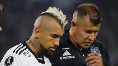 Arturo Vidal y Jorge Almirón tuvieron una extensa charla con miras al Superclásico