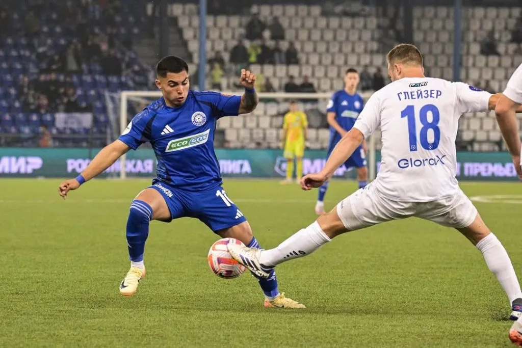 Aseguran que Jordhy Thompson es seguido por Unión La Calera. 