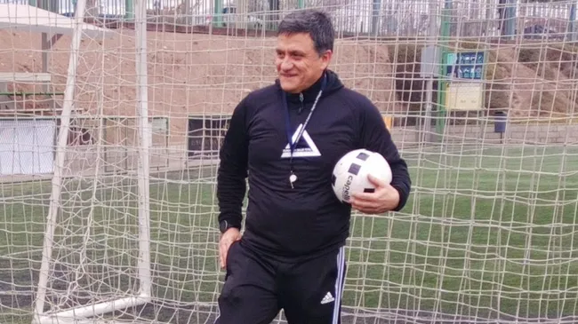 Malcom Moyano se reencontró con el Cacique en el futsal.