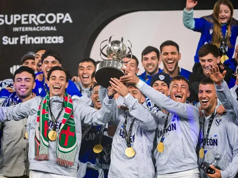 Baeza gana su primer trofeo de campeón en Argentina con Vélez