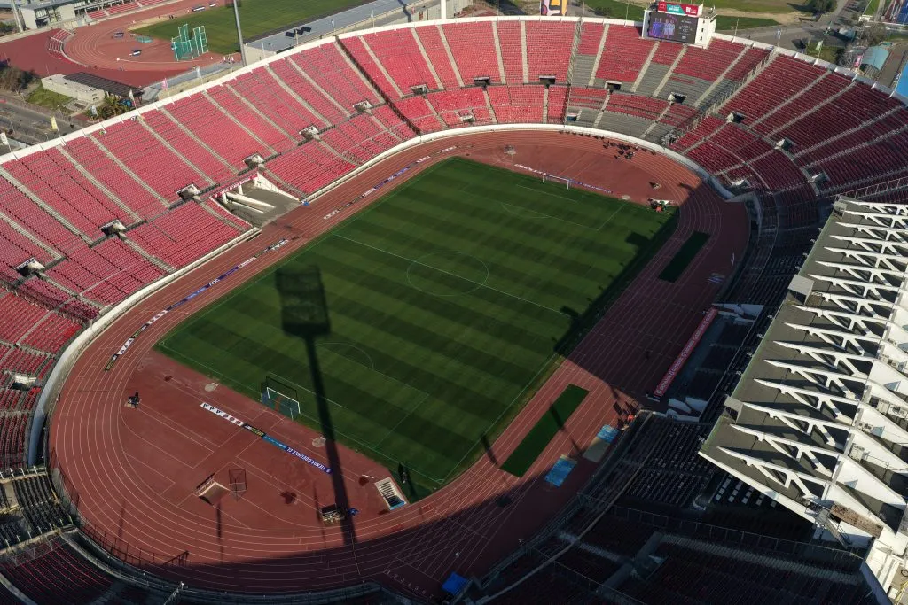 La cancha del Estadio Nacional antes del Superclásico entre Colo Colo y la U.