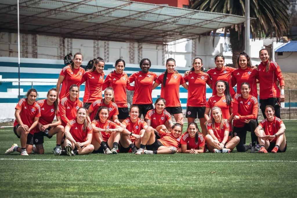 Las seleccionadas chilenas palpitan el partido ante Perú. Imagen: Selección Chilena