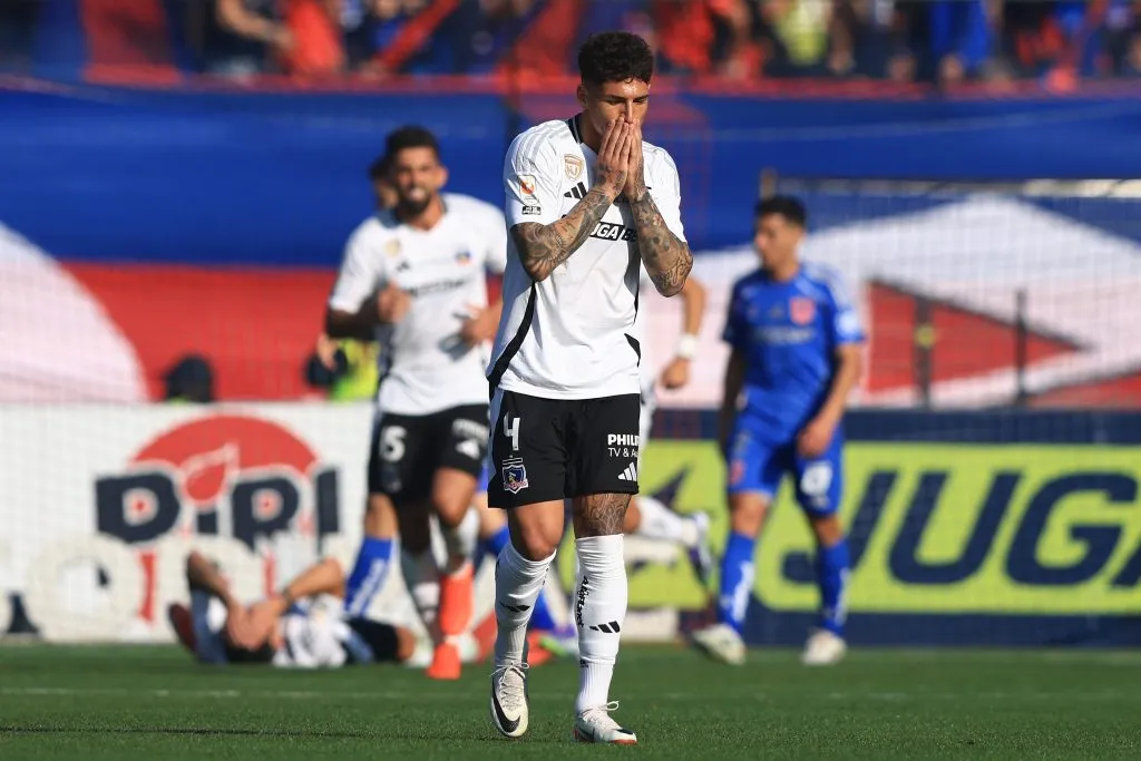 Los Albos timbraron una primera parte para el olvido. Imagen: Felipe Zanca/Photosport