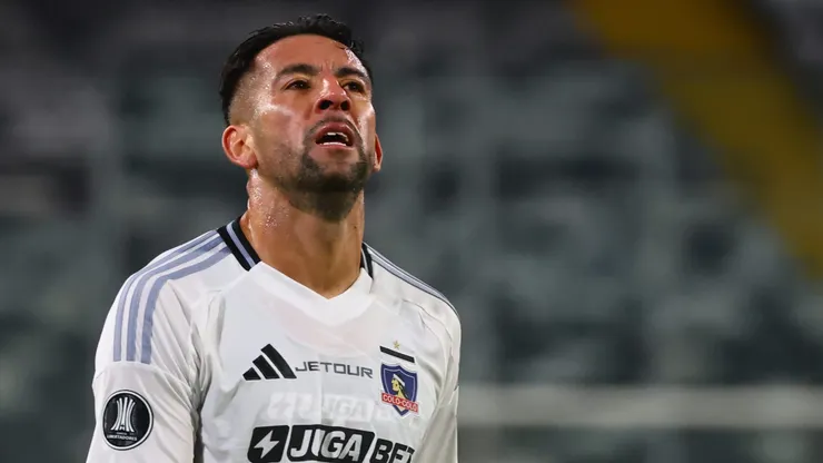 ¿Mauricio Isla se borró en Colo Colo?