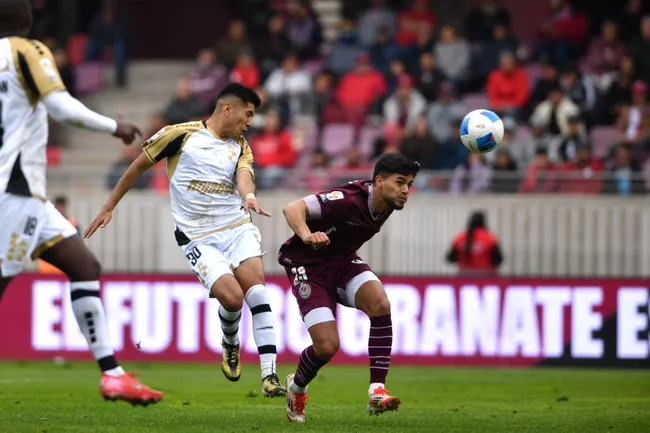 Matías Pinto lleva 14 partidos en el año en Deportes La Serena | Foto: Photosport