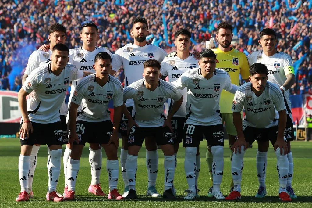 Formación del Cacique en el Superclásico. (Foto: Photosport)