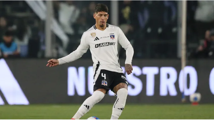 En Brasil detallan que Vasco da Gama ofreció dos jugadores a Colo Colo en oferta por Saldivia.