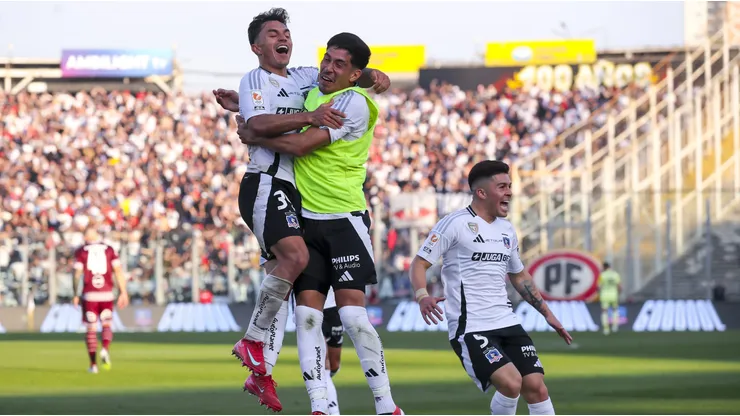 Hasta de Europa: Pizarro se gana las felicitaciones por triunfo de Colo Colo.