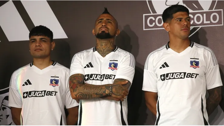 Sólo habrán 1925: La nueva camiseta edición especial de Colo Colo en su Centenario.
