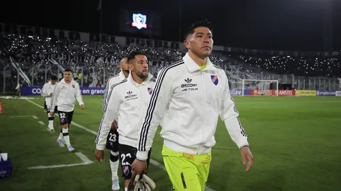 ¿Refuerzo? Almirón y el reemplazante de Brayan Cortés en Colo Colo en caso de partir