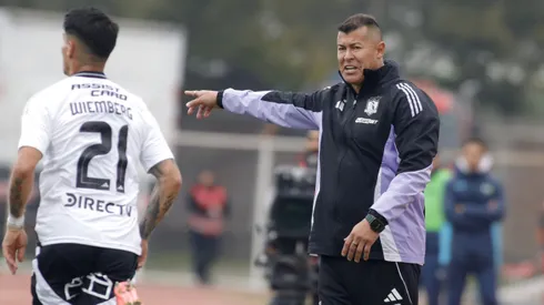 Jorge Almirón vuelve a tambalear en Colo Colo. | Imagen: Photosport.