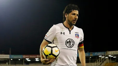 Jaime Valdés con la camiseta de Colo Colo.
