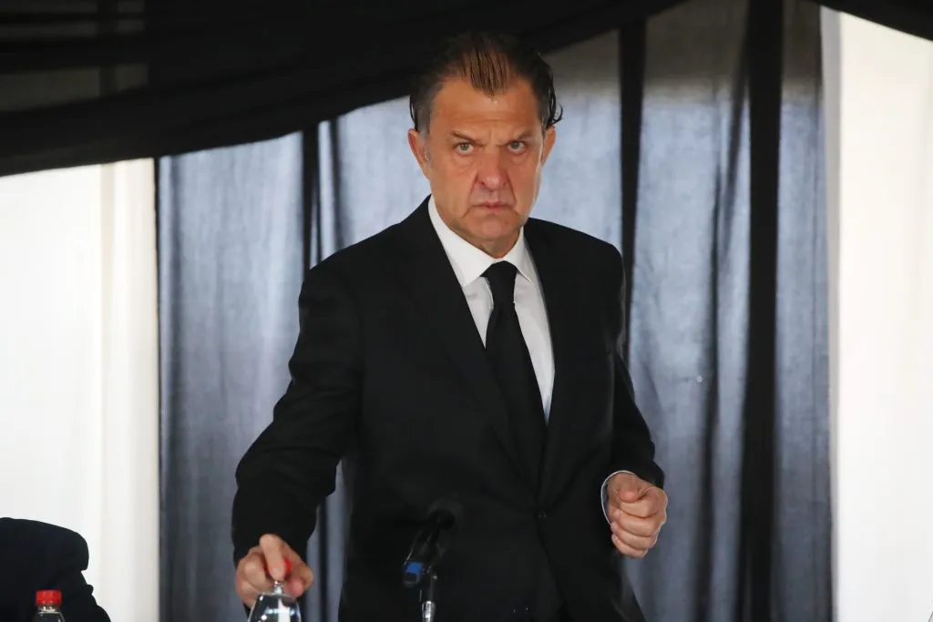 Aníbal Mosa descartó buscar refuerzos, a menos de que salga un jugador titular | Foto: Photosport