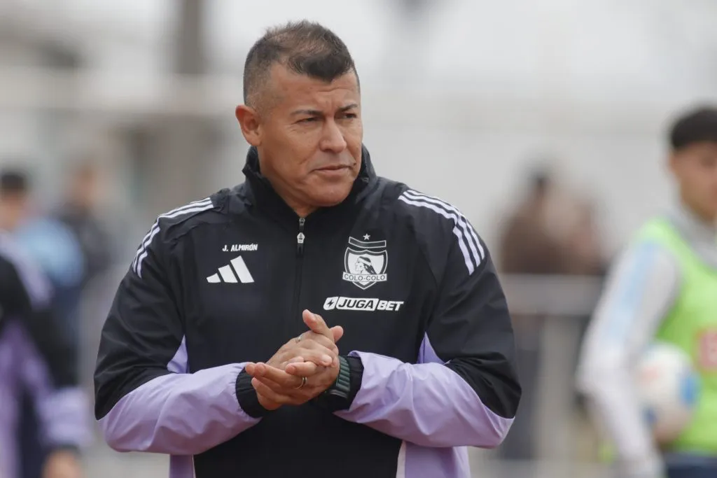 Almirón durante el partido con O’Higgins. (Foto: Photosport)
