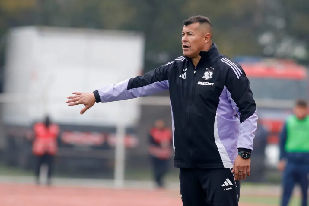 Jorge Almirón dio cuenta de lo que debe mejorar Colo Colo. Imagen: Jorge&nbsp;Loyola/Photosport