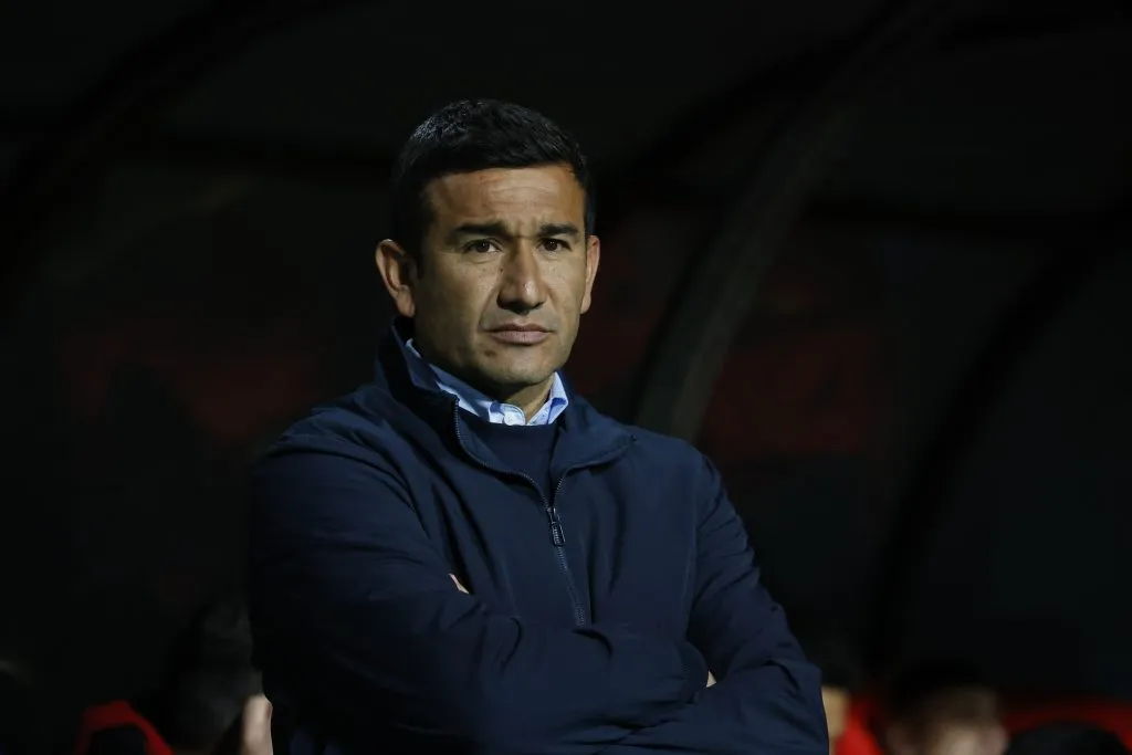 El DT de Deportes Limache se acordó de Jorge Almirón tras polémica arbitral.