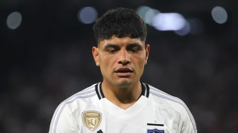 Claudio Aquino se aburrió de los árbitros contra Colo Colo.