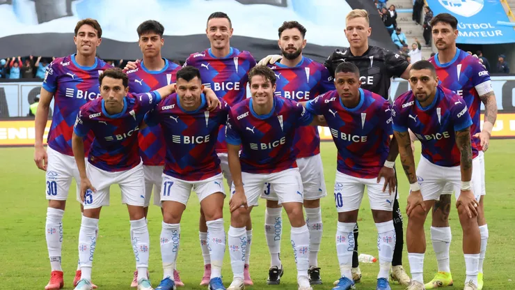 La probable formación de Universidad Católica vs Colo Colo.