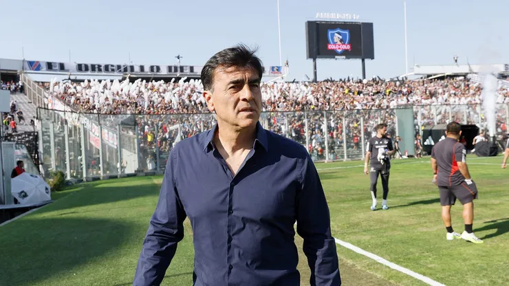 Gustavo Quinteros está cerca de volver a Colo Colo. | Imagen: Photosport.